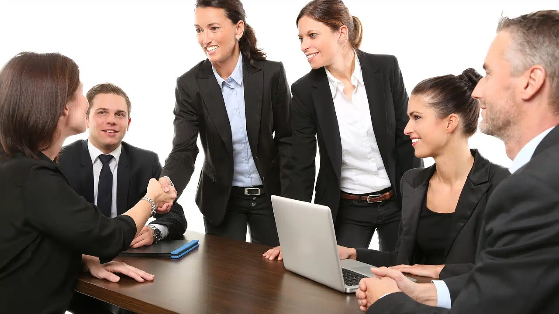 Développement de logiciel sur mesure professionnel : pourquoi solliciter un expert ?