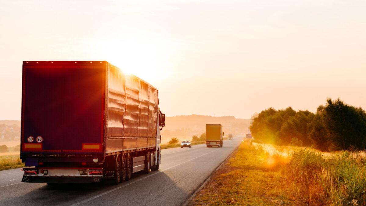 Les avantages des chronotachygraphes intelligents pour les entreprises de transport