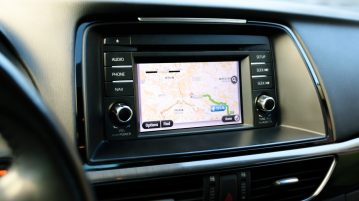 L’autoradio: L’objet auto high-tech en 2018