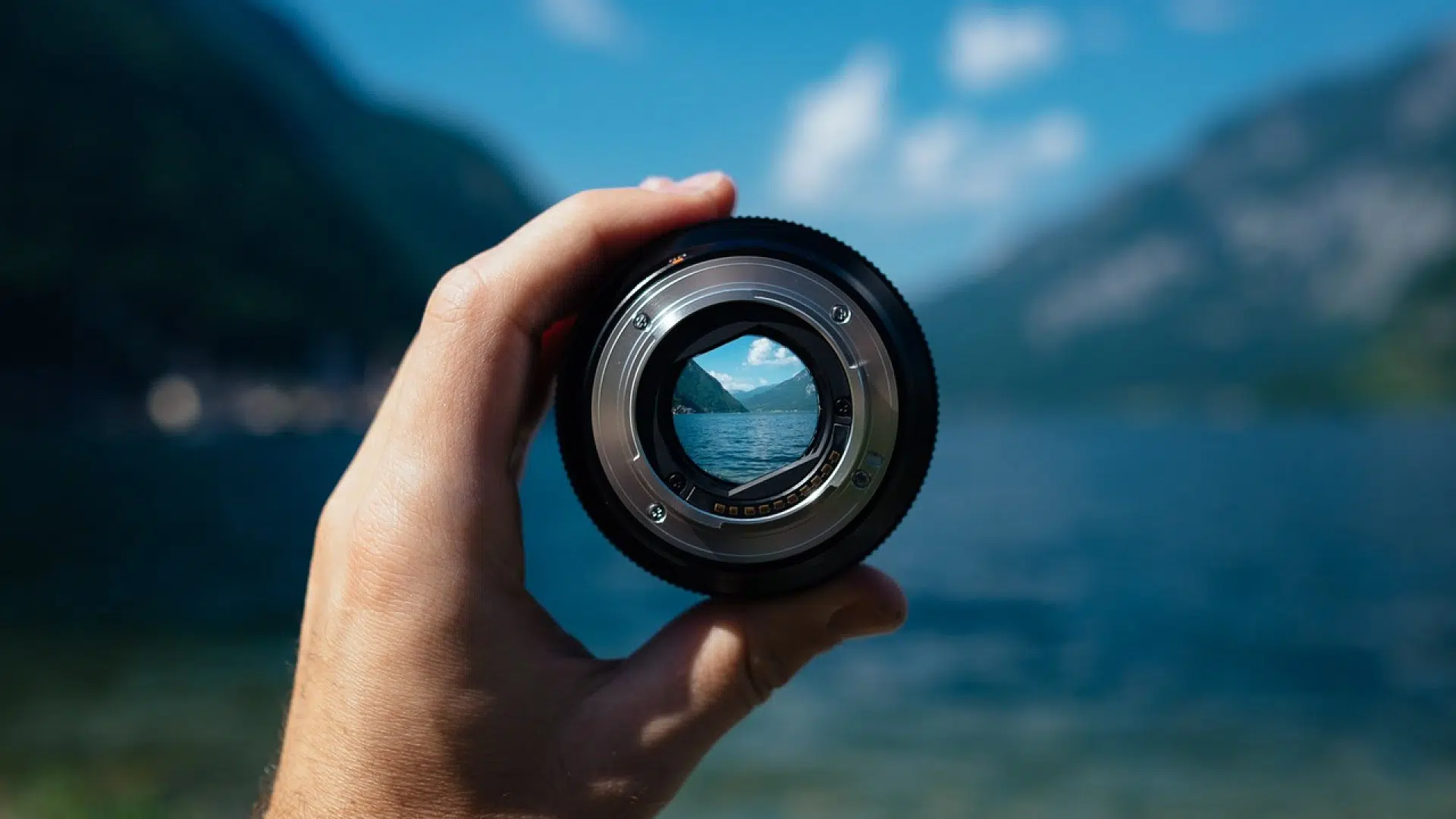 Pourquoi choisir l’objectif Tamron AF 70-300mm ?