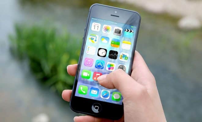 Pourquoi utiliser une application pour automatiser vos SMS ?