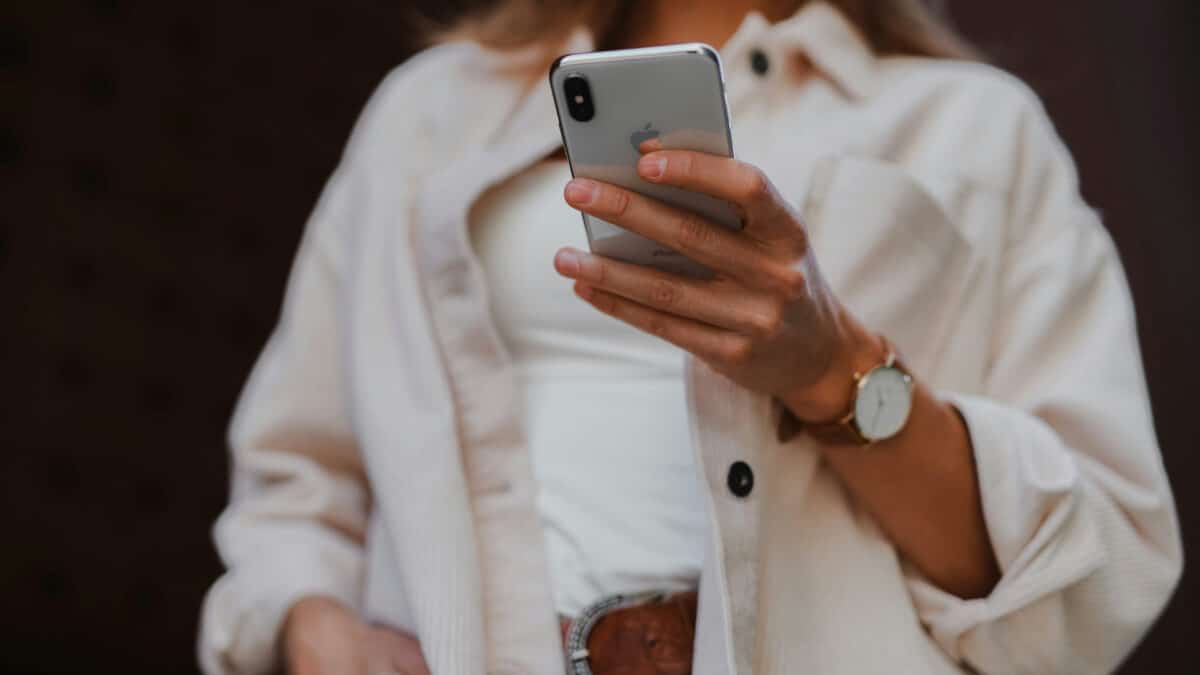Réparez votre téléphone en un clin d'œil : les astuces pour une réparation rapide et efficace